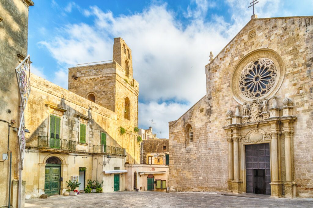 Die Kathedrale im historischen Zentrum von Otranto