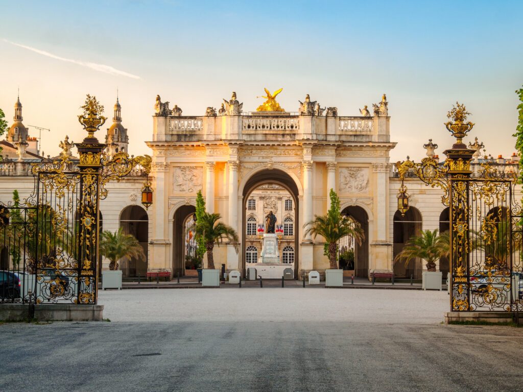 Der Stanislas-Platz vom Place de la Carrière aus gesehen