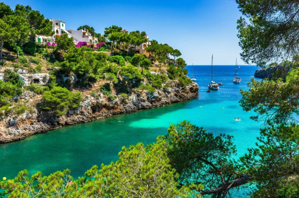 Ibiza in den Landschaften Spaniens