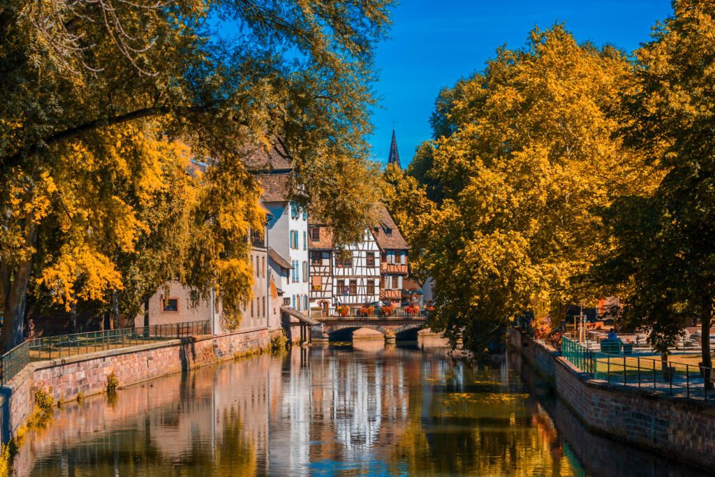 Sunny autumn day in Strasbourg Frankreich